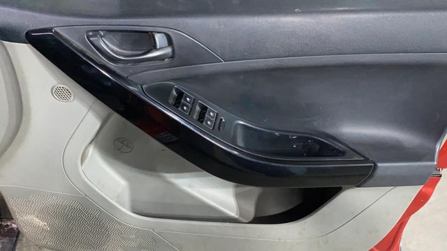 View Tata Nexon Image 32 Used Tata Nexon Image 32