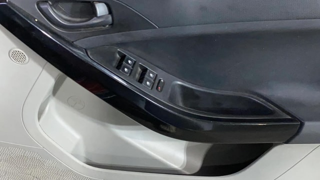 View Tata Nexon Image 32 Used Tata Nexon Image 32