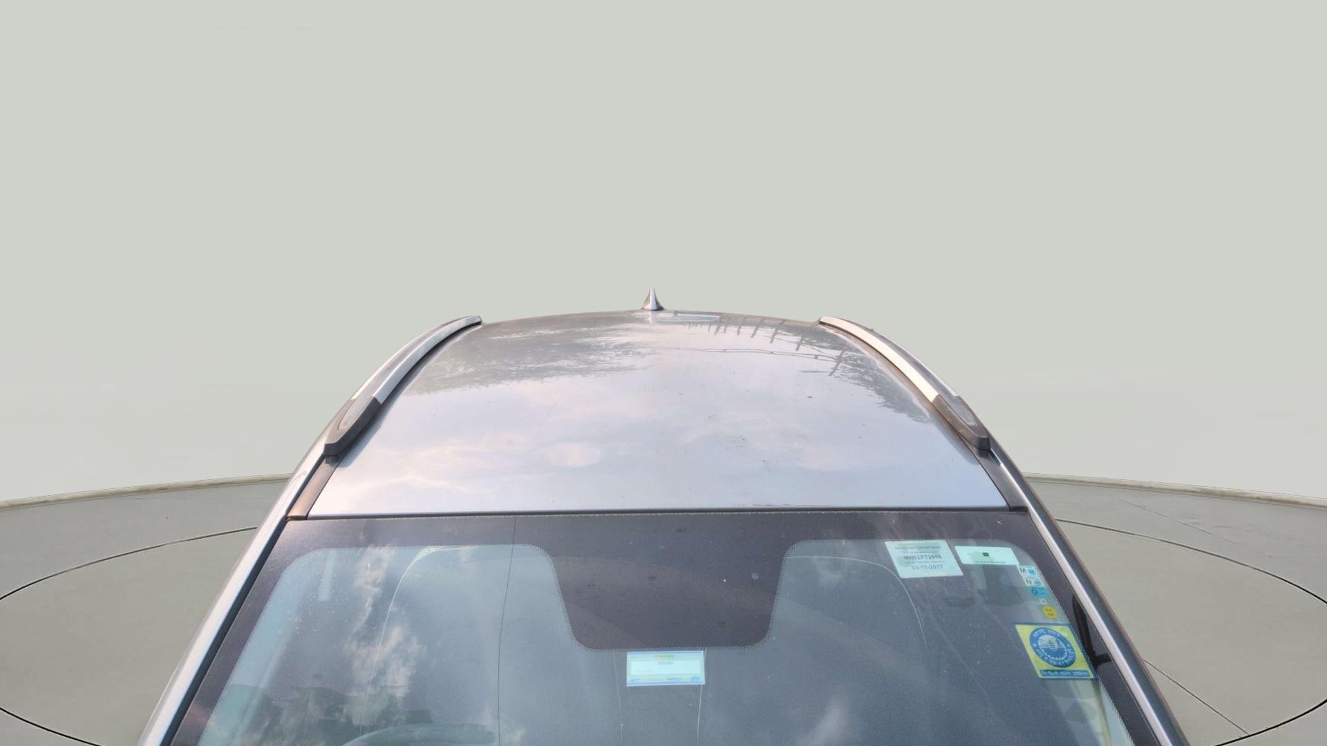 View 2017 Tata Nexon Revotorq XZ Plus Dual Tone Image 5 Used 2017 Tata Nexon Revotorq XZ Plus Dual Tone Image 5