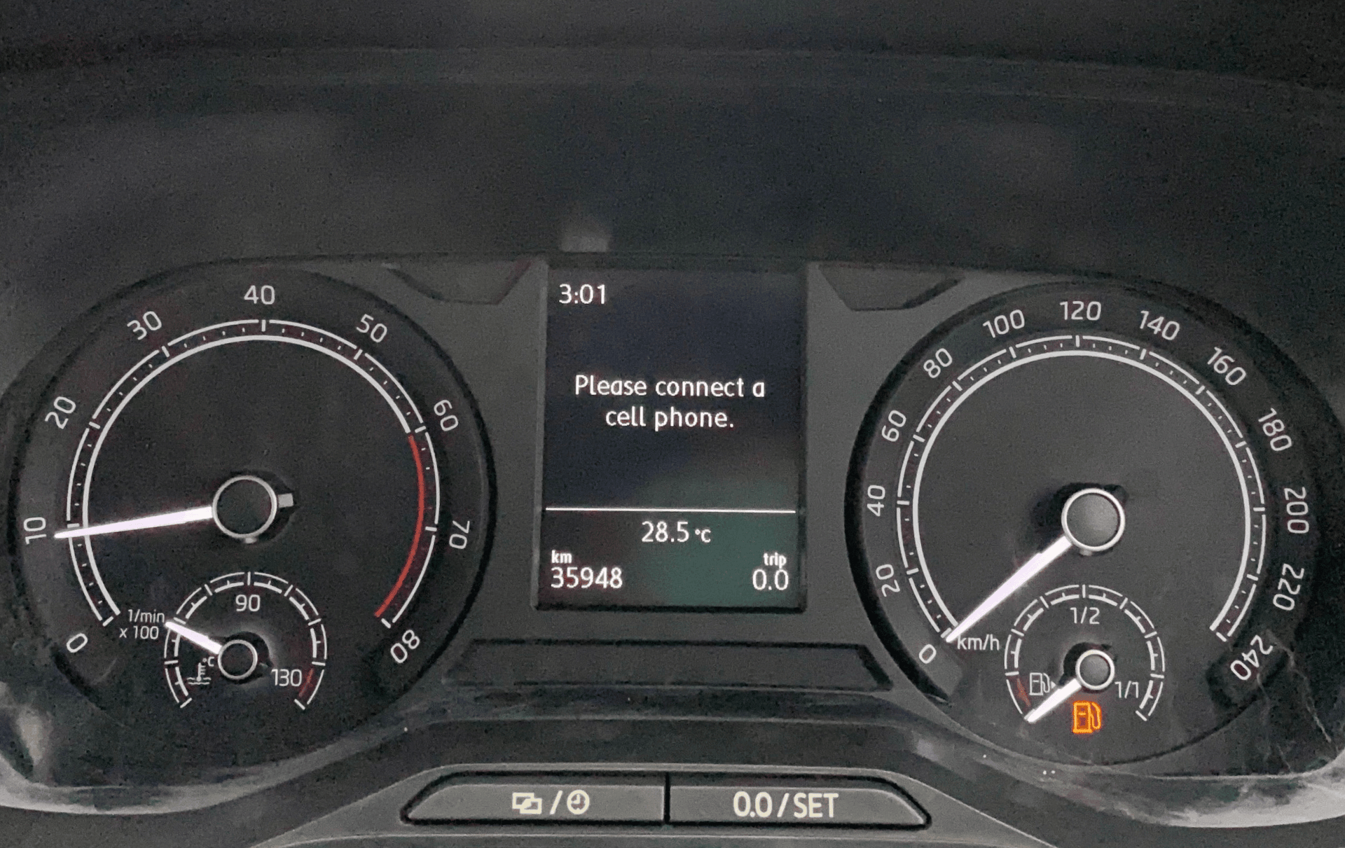 View 2022 Skoda Kushaq Style 1.5 TSI MT Image 36 Used 2022 Skoda Kushaq Style 1.5 TSI MT Image 36