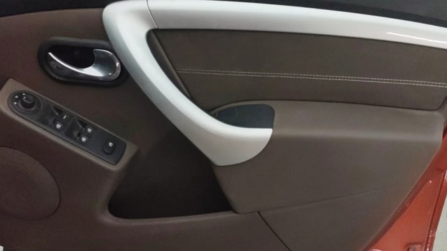 View Renault Duster Image 37 Used Renault Duster Image 37