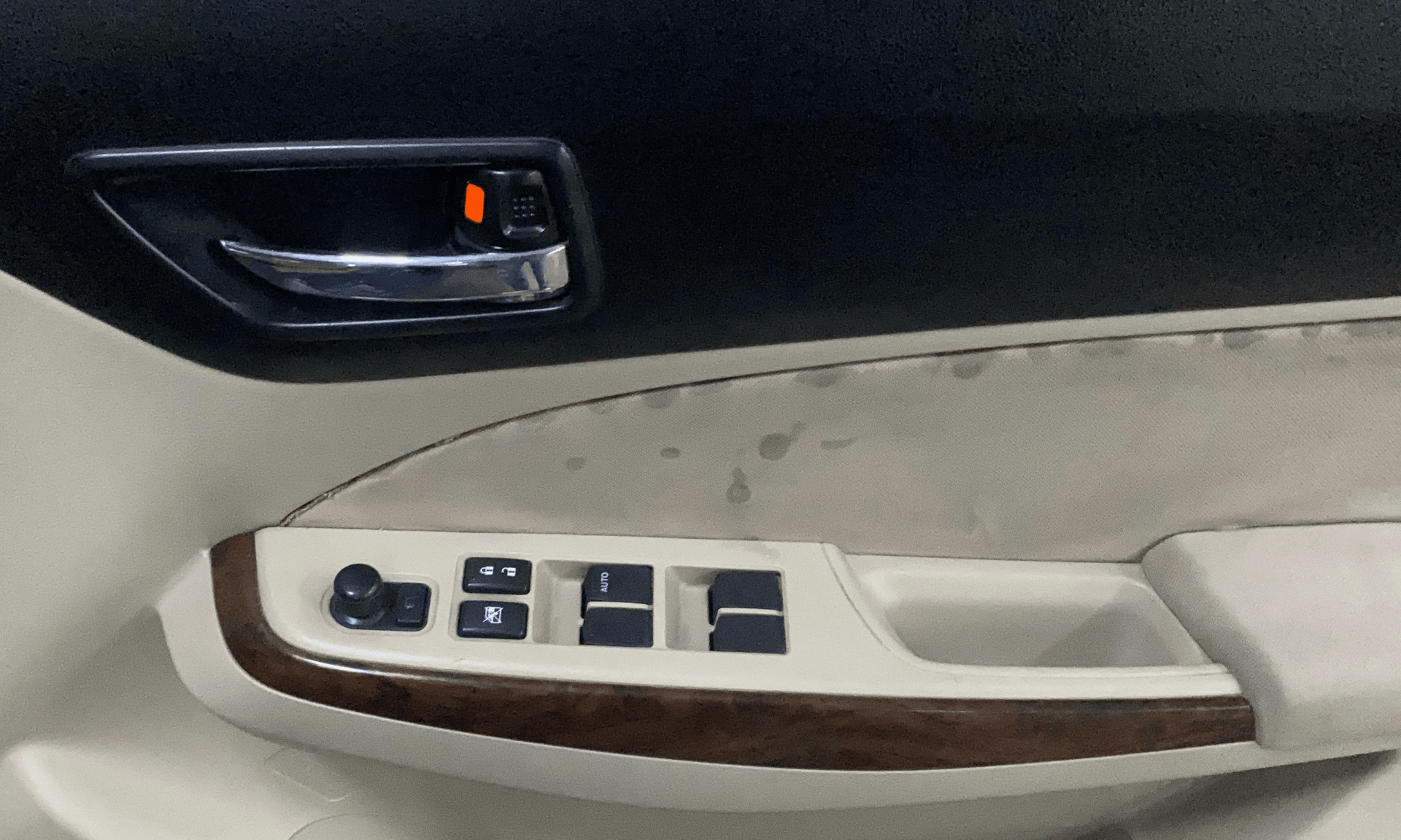 View 2017 Maruti Suzuki 1000 Base Variant Image 37 Used 2017 Maruti Suzuki 1000 Base Variant Image 37