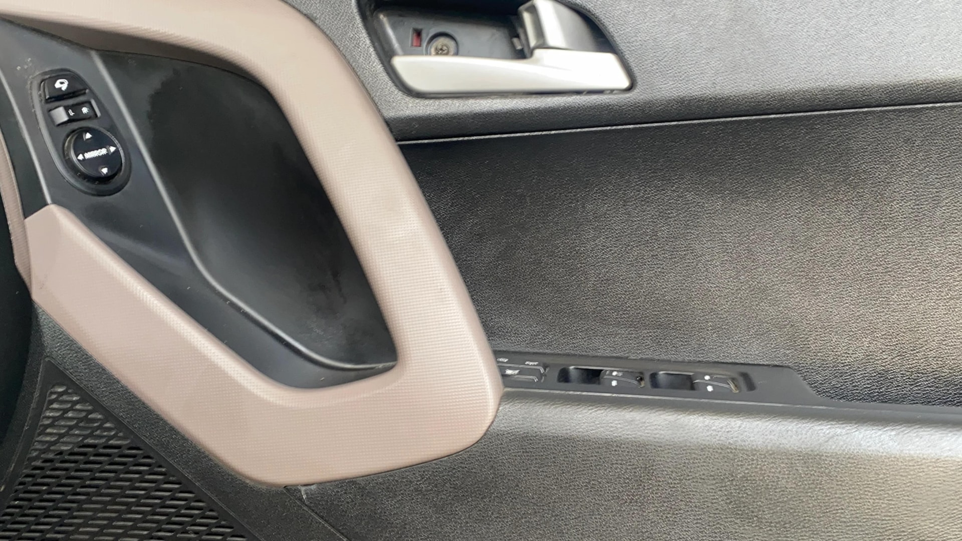 View 2018 Hyundai Creta SX 1.6 Petrol Image 40 Used 2018 Hyundai Creta SX 1.6 Petrol Image 40
