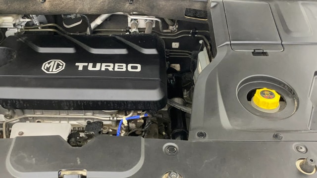 View MG Hector Plus Image 31 Used MG Hector Plus Image 31
