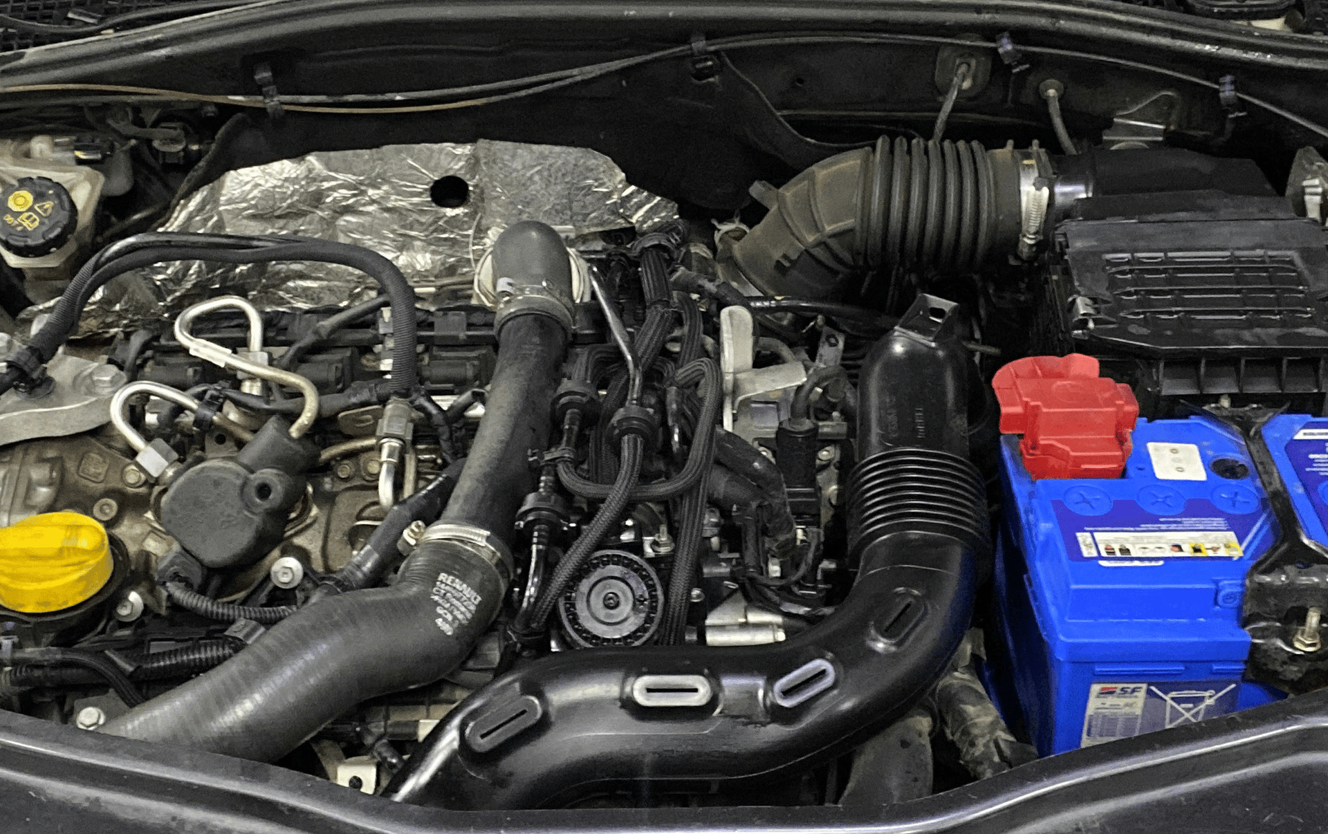 View 2021 Renault Duster 1.3L Turbo Petrol RXZ CVT Image 44 Used 2021 Renault Duster 1.3L Turbo Petrol RXZ CVT Image 44