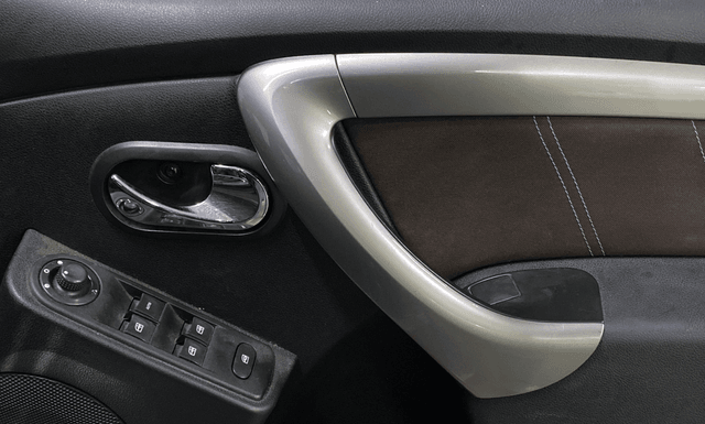 View Renault Duster Image 39 Used Renault Duster Image 39