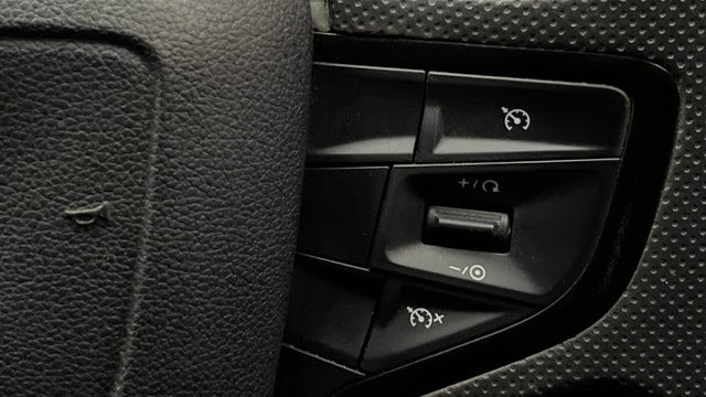 View Tata Harrier Image 3 Used Tata Harrier Image 3