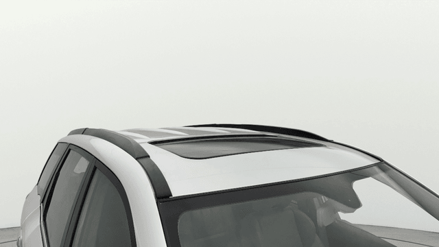 View Mahindra XUV500 Image 36 Used Mahindra XUV500 Image 36