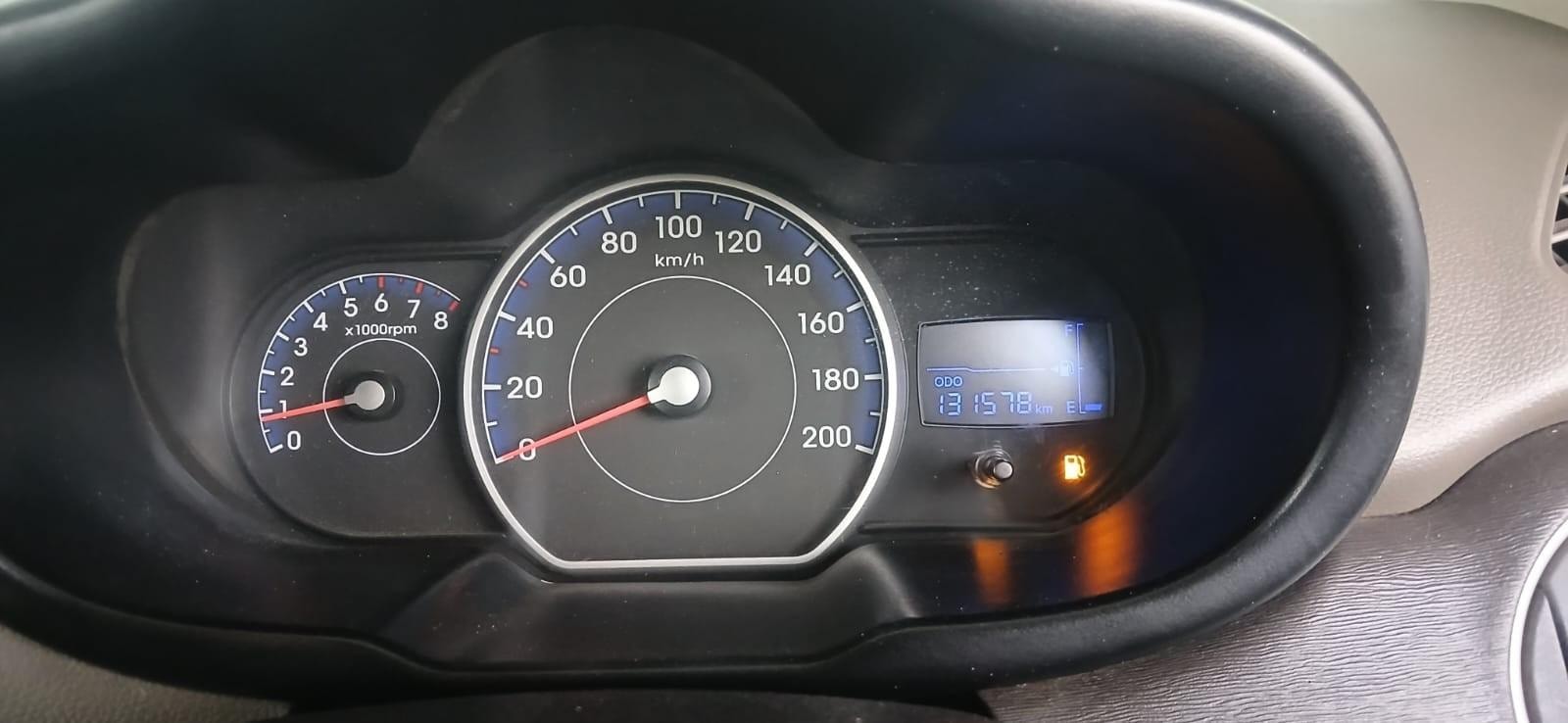View 2014 Hyundai i10 1.1 Magna Image 33 Used 2014 Hyundai i10 1.1 Magna Image 33