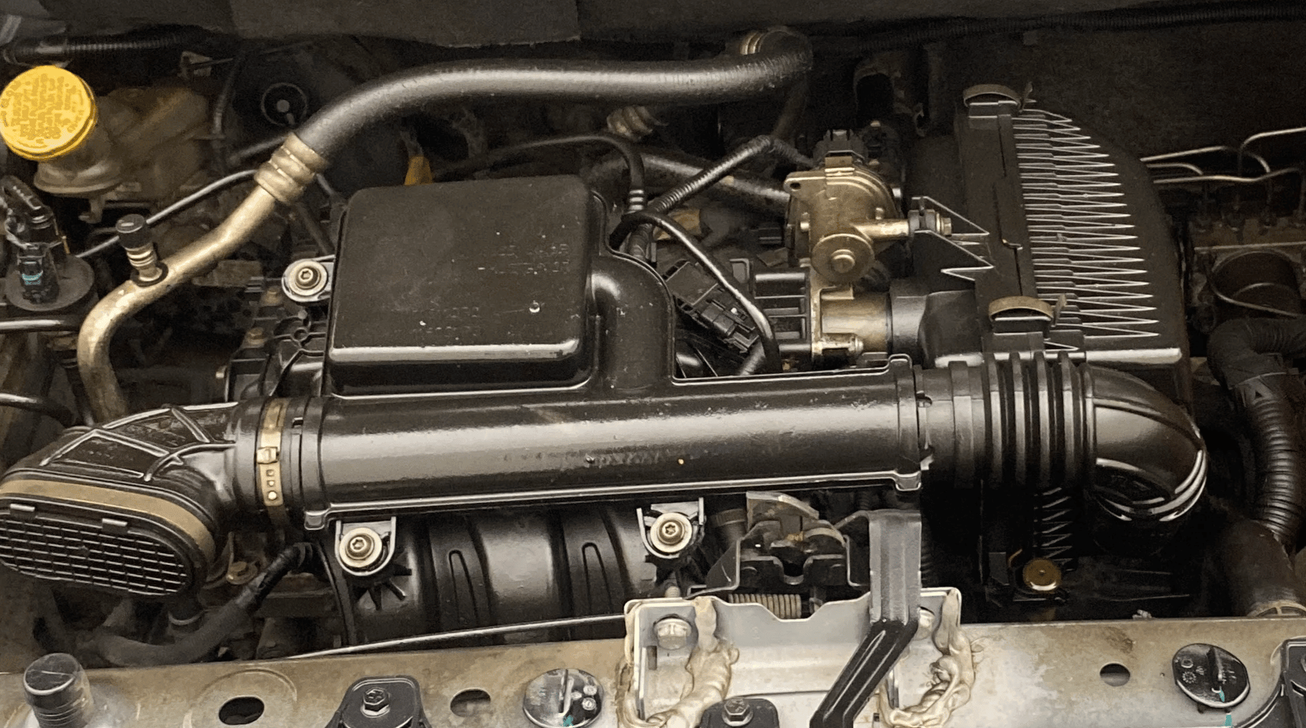 View 2020 Renault Triber RXZ Image 42 Used 2020 Renault Triber RXZ Image 42