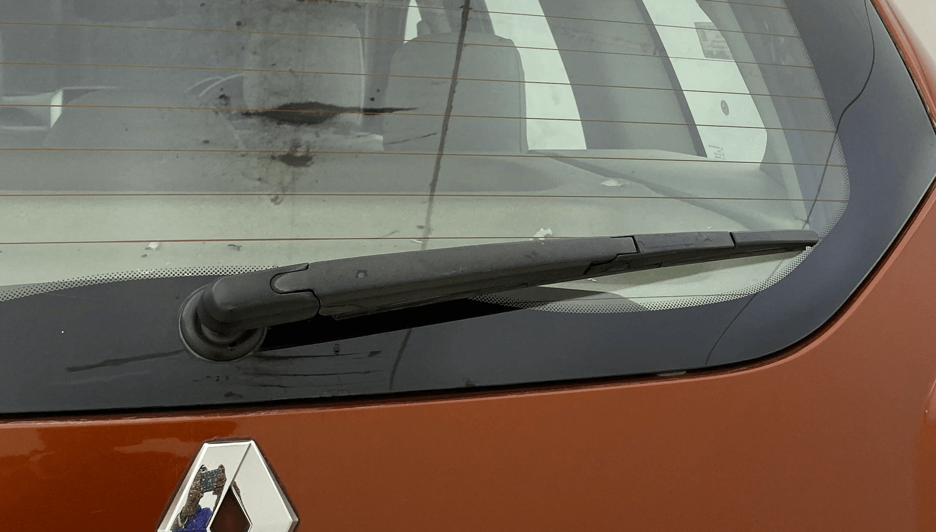View 2016 Renault Duster Petrol RXL Image 42 Used 2016 Renault Duster Petrol RXL Image 42