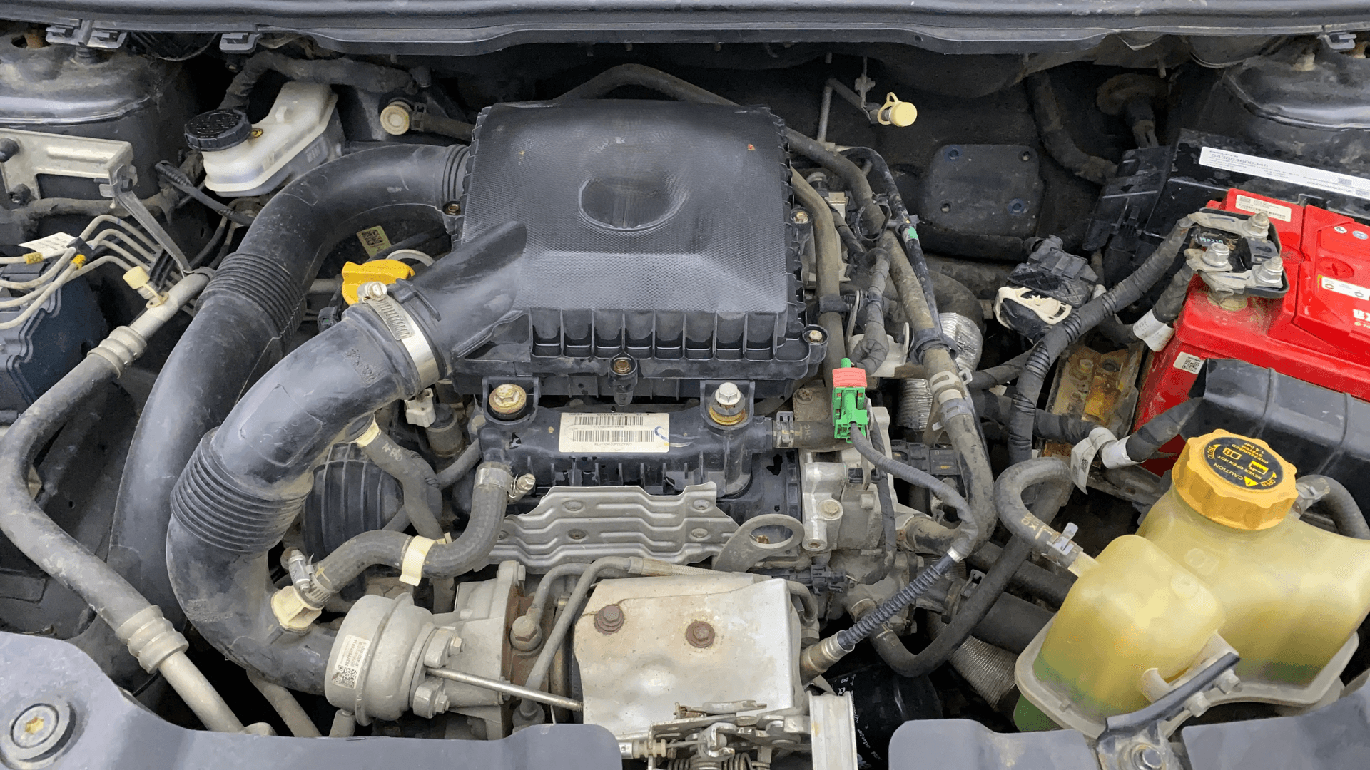 View 2019 Tata Nexon Revotron XE Image 42 Used 2019 Tata Nexon Revotron XE Image 42