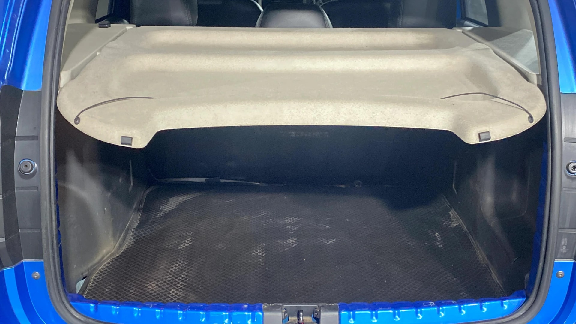 View 2020 Renault Duster Petrol RXS BS IV Image 10 Used 2020 Renault Duster Petrol RXS BS IV Image 10