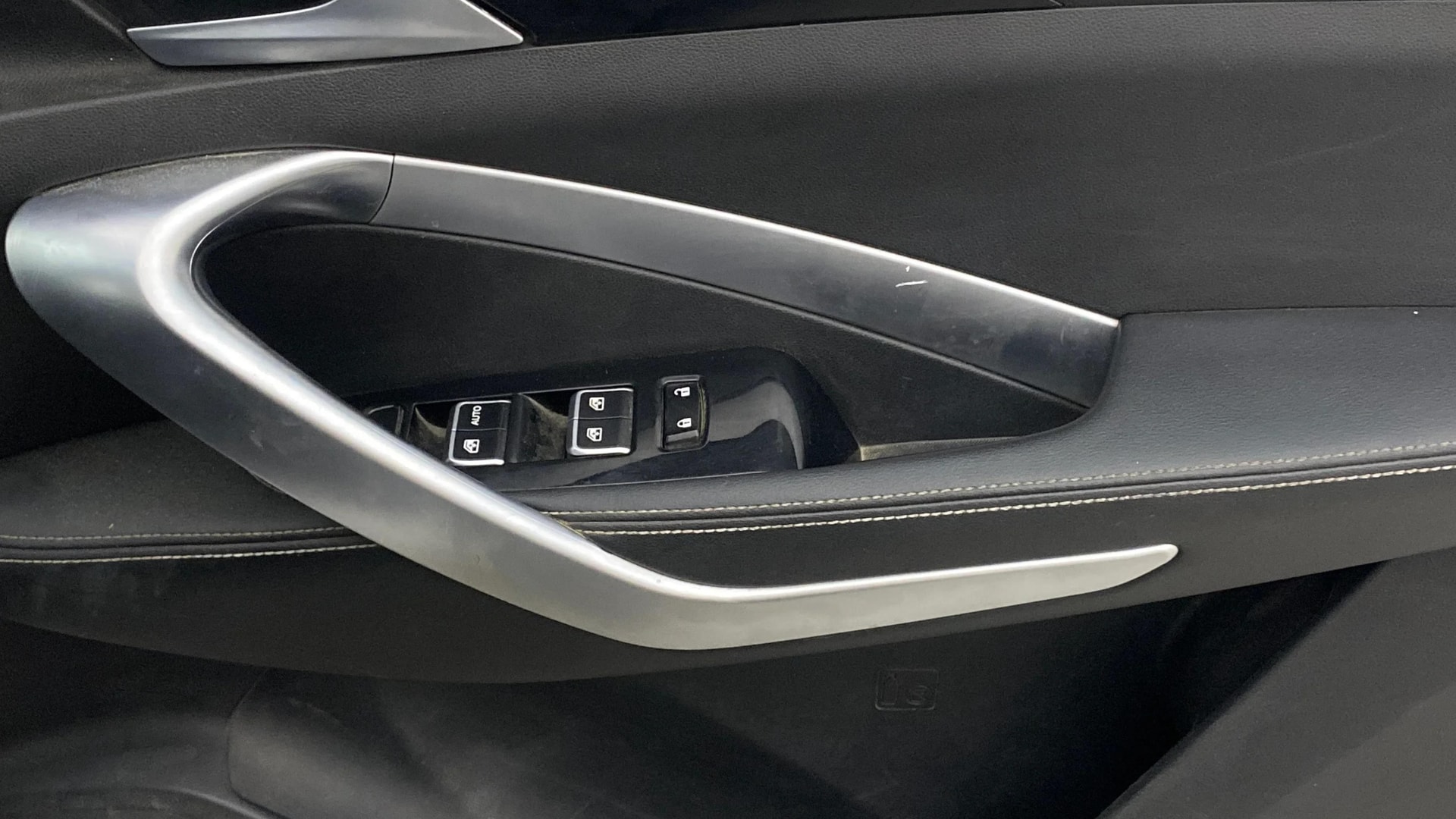 View 2020 MG Hector Sharp Diesel Image 39 Used 2020 MG Hector Sharp Diesel Image 39