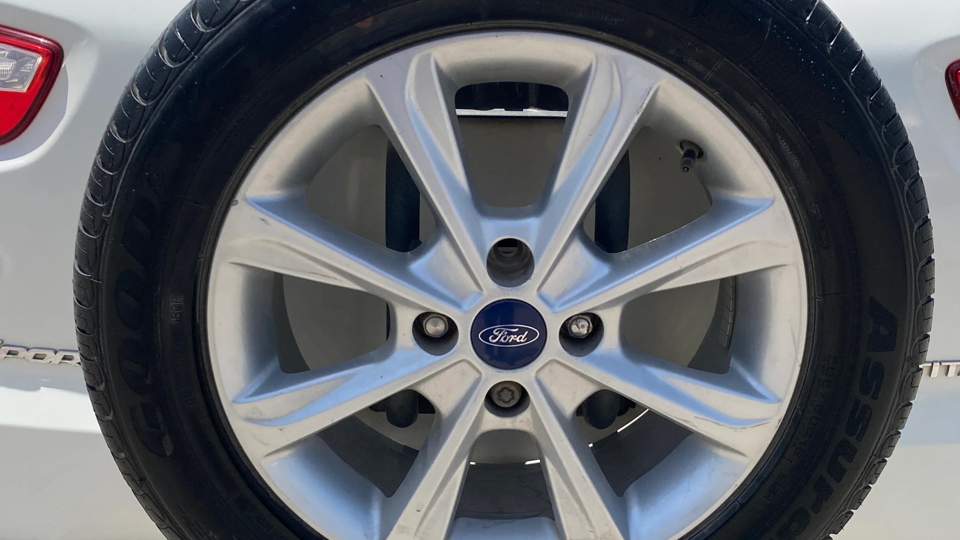 View 2021 Ford EcoSport 1.5 TDCi Diesel Ambiente BS IV Image 25 Used 2021 Ford EcoSport 1.5 TDCi Diesel Ambiente BS IV Image 25