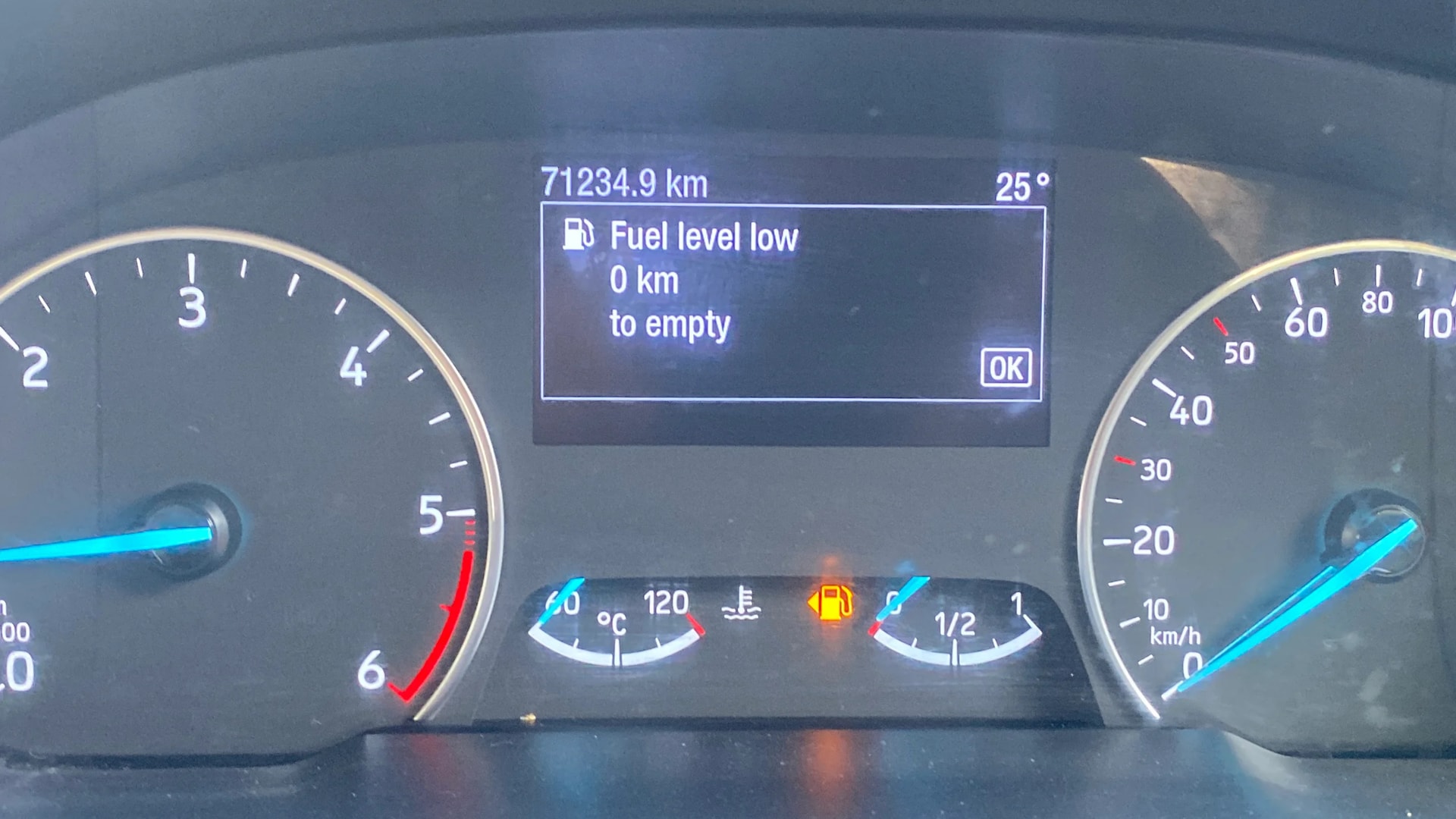 View 2021 Ford EcoSport 1.5 TDCi Diesel Ambiente BS IV Image 36 Used 2021 Ford EcoSport 1.5 TDCi Diesel Ambiente BS IV Image 36
