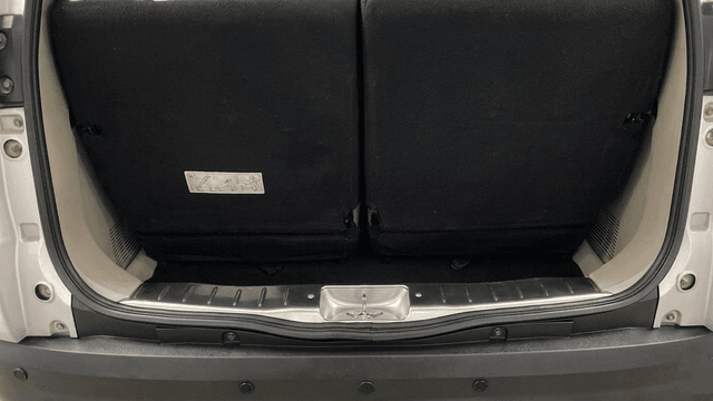 View Renault Triber Image 10 Used Renault Triber Image 10