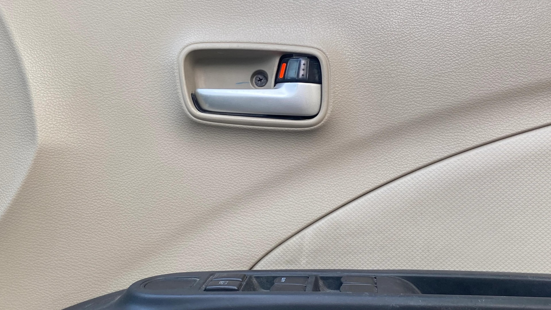 View 2018 Maruti Suzuki 1000 Base Variant Image 32 Used 2018 Maruti Suzuki 1000 Base Variant Image 32