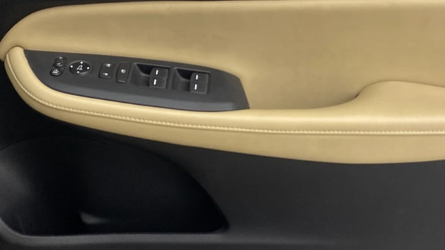 View Honda City ZX Image 35 Used Honda City ZX Image 35