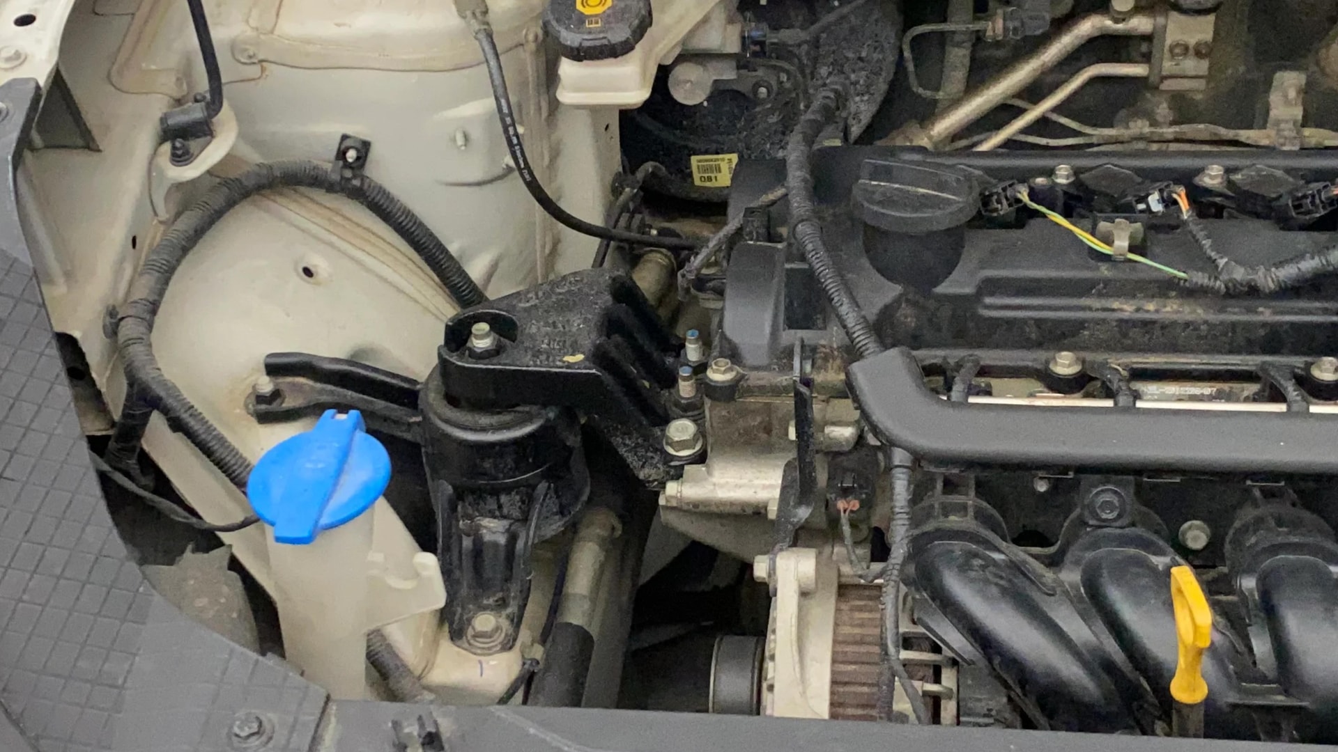 View 2021 Hyundai Venue S 1.2 Petrol Image 3 Used 2021 Hyundai Venue S 1.2 Petrol Image 3