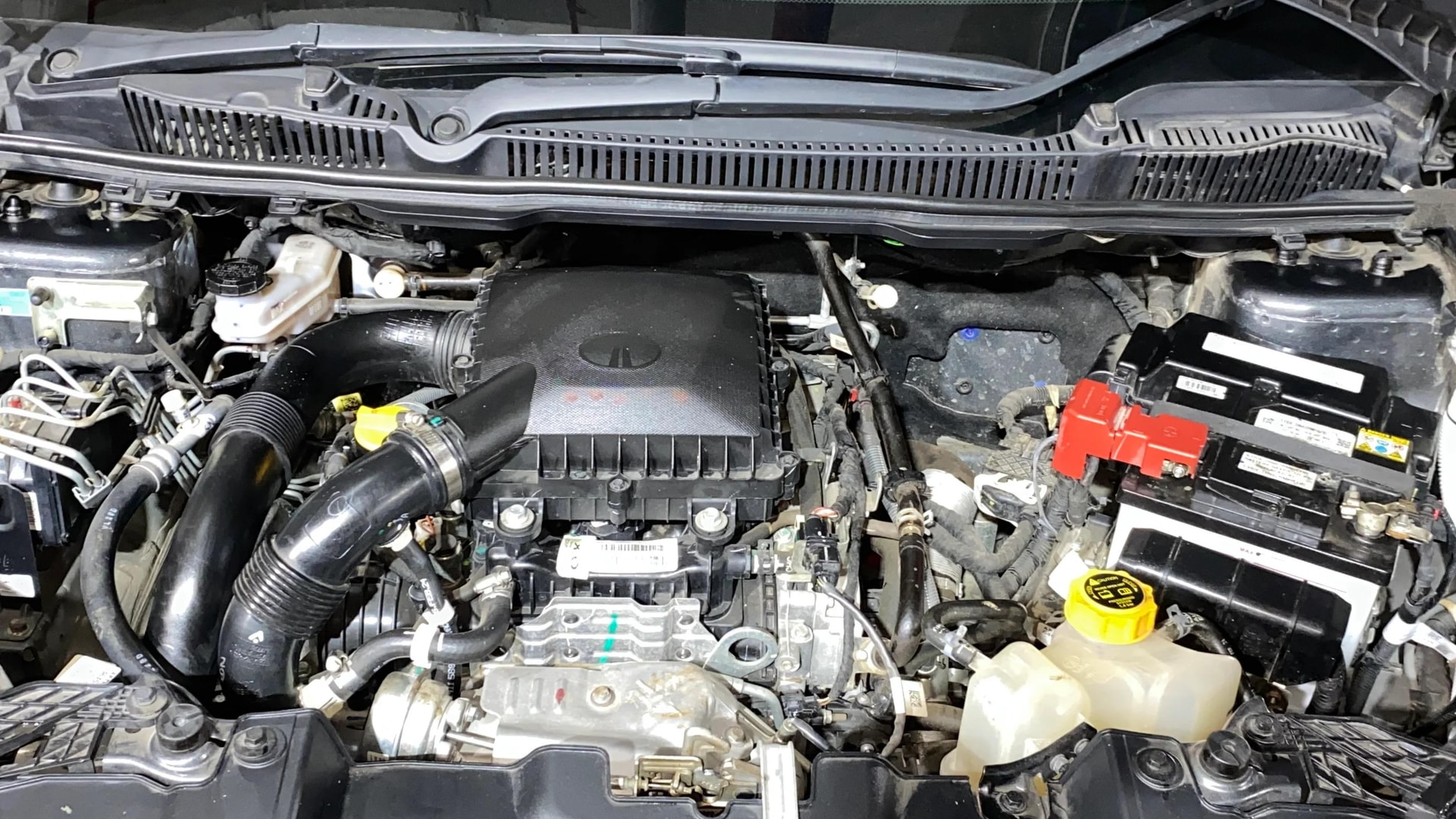 View 2024 Tata Nexon Revotron XE Image 43 Used 2024 Tata Nexon Revotron XE Image 43