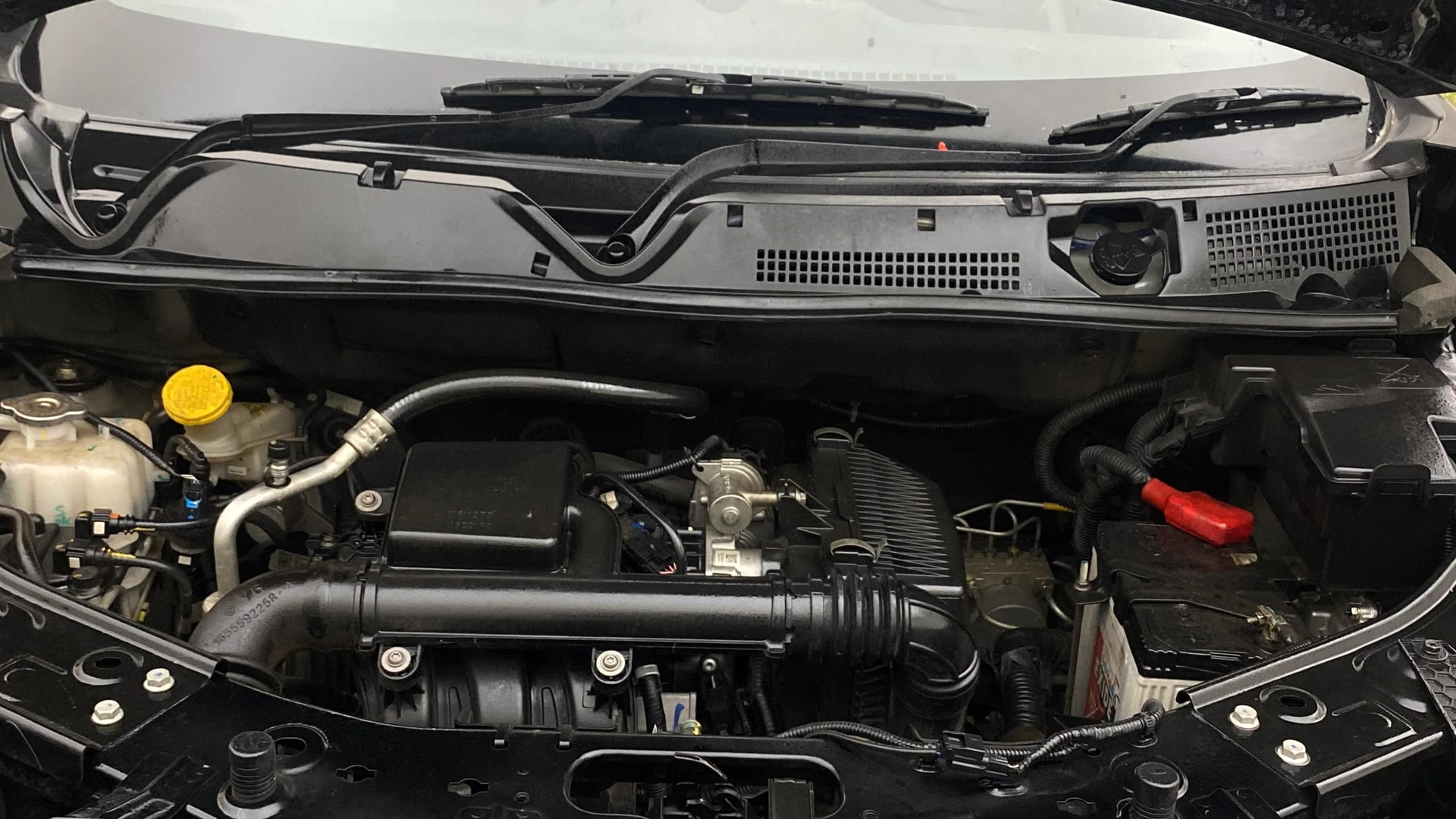 View 2023 Nissan Magnite XE Image 43 Used 2023 Nissan Magnite XE Image 43