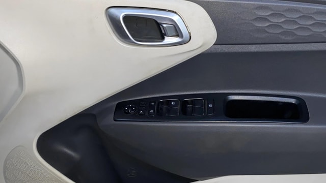 View Hyundai Aura Image 32 Used Hyundai Aura Image 32