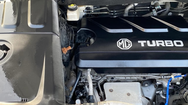 View MG Hector Plus Image 4 Used MG Hector Plus Image 4