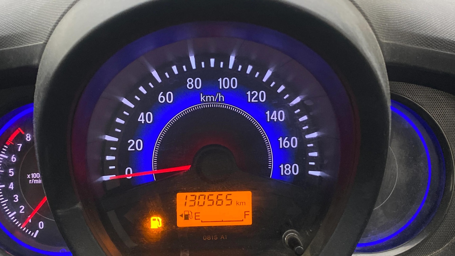 View 2015 Honda Mobilio E Diesel Image 35 Used 2015 Honda Mobilio E Diesel Image 35