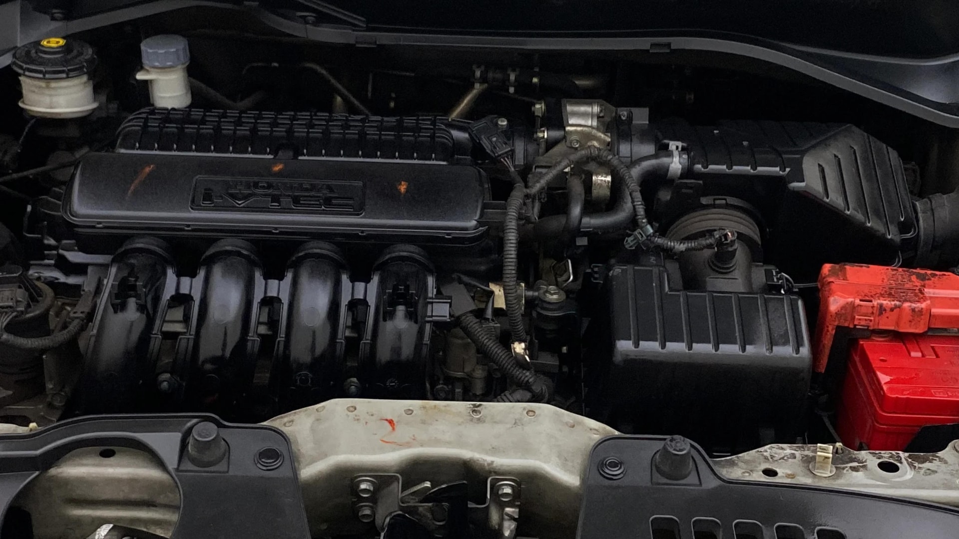 View 2015 Honda Mobilio E Diesel Image 42 Used 2015 Honda Mobilio E Diesel Image 42