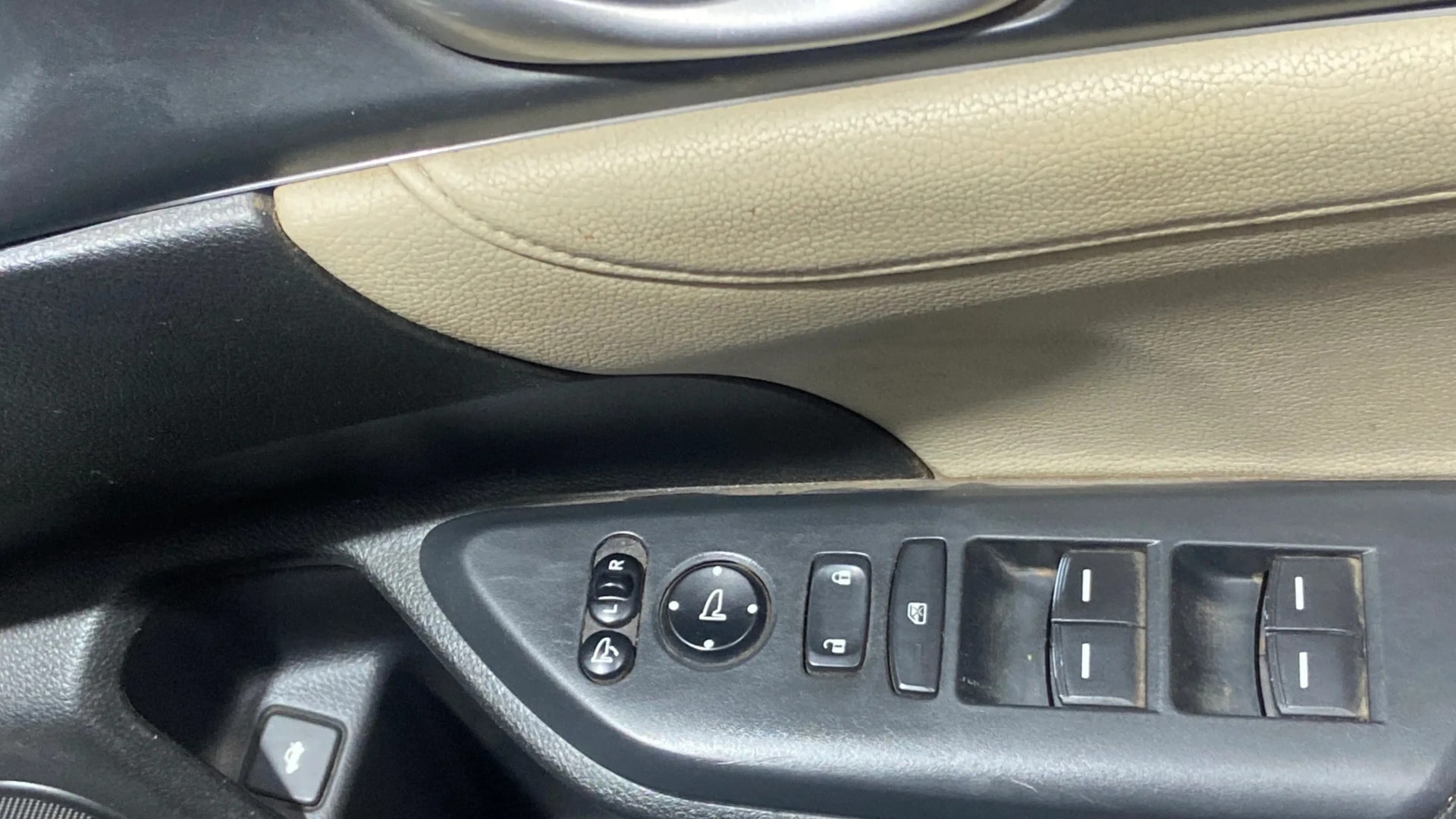 View 2019 Honda Civic Hybrid Image 37 Used 2019 Honda Civic Hybrid Image 37