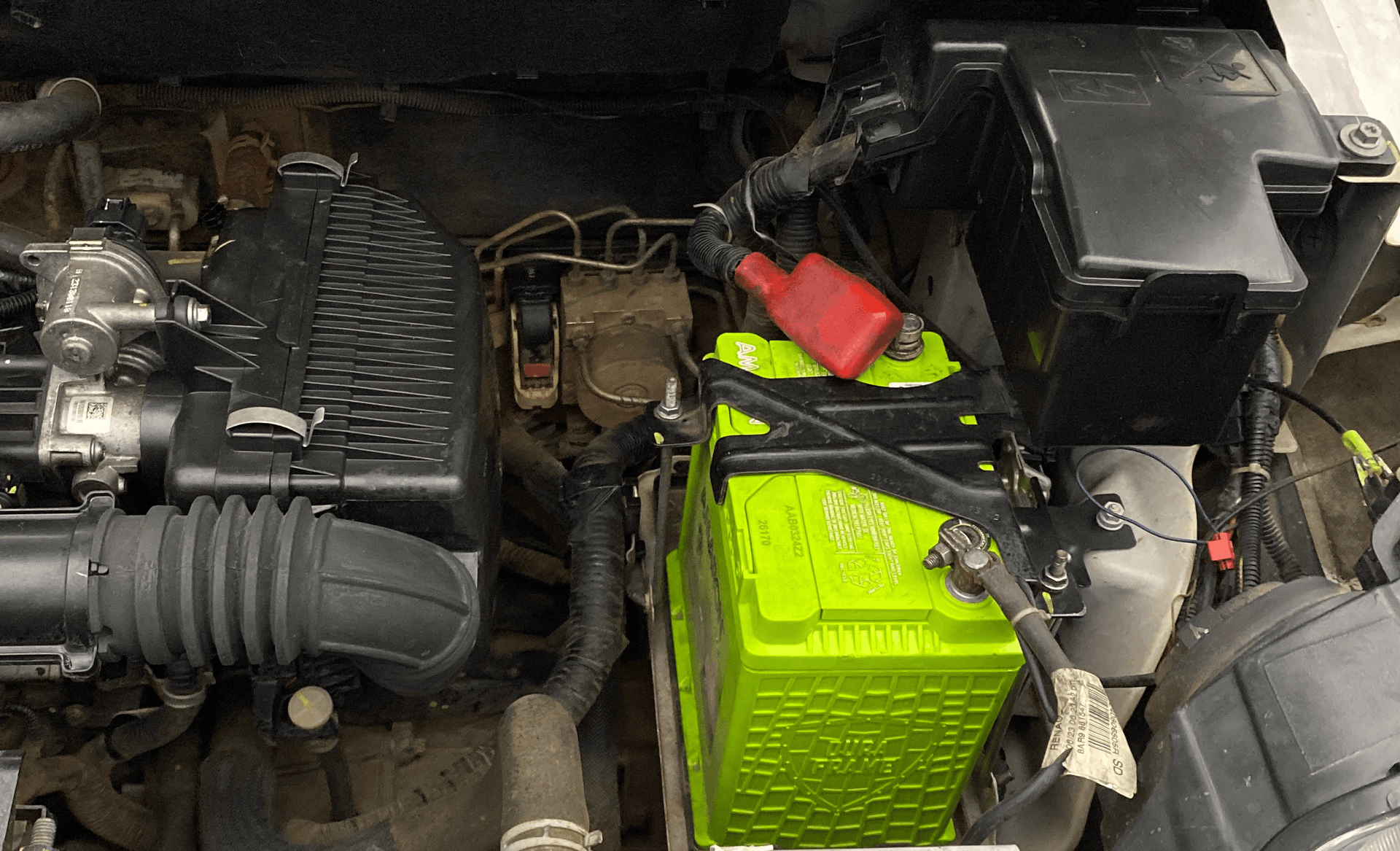 View 2023 Renault Triber RXE Image 14 Used 2023 Renault Triber RXE Image 14