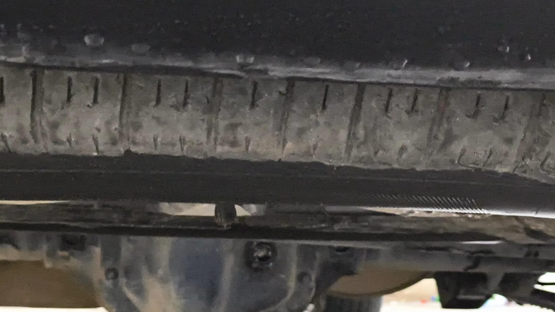 View 2019 Mahindra Alturas G4 4WD AT Image 18 Used 2019 Mahindra Alturas G4 4WD AT Image 18