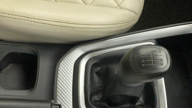 View Kia Sonet Image 38 Used Kia Sonet Image 38