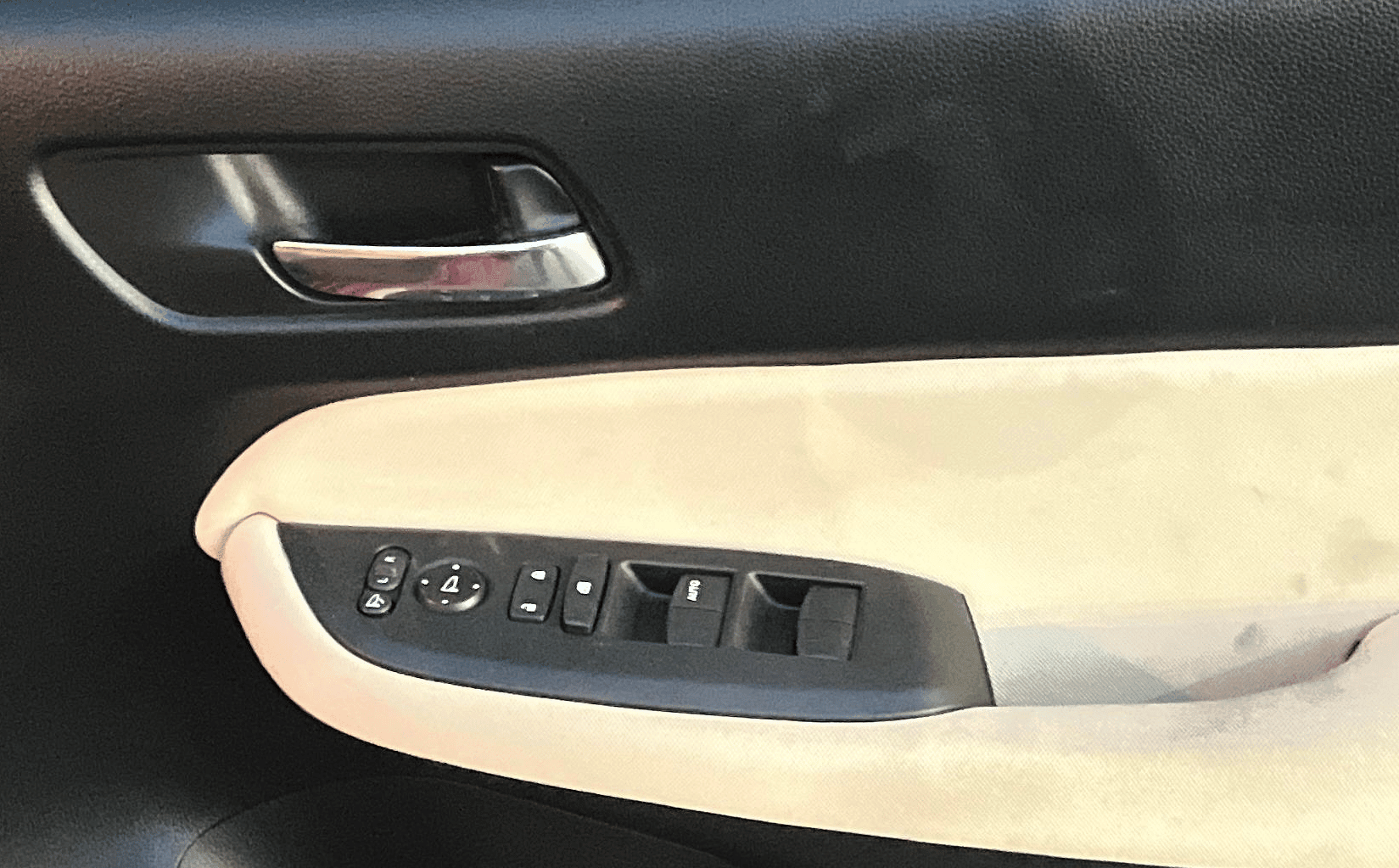 View 2022 Honda City ZX MT Diesel Anniversary Edition Image 34 Used 2022 Honda City ZX MT Diesel Anniversary Edition Image 34