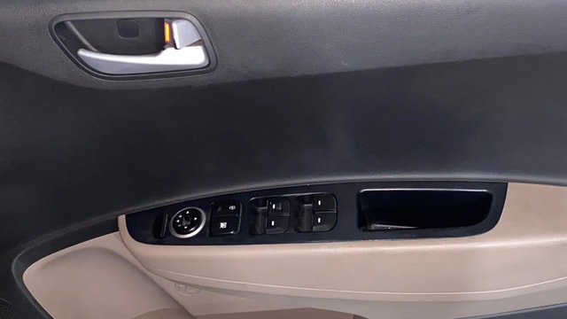 View Hyundai Xcent Image 33 Used Hyundai Xcent Image 33