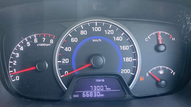 View Hyundai Grand i10 Image 33 Used Hyundai Grand i10 Image 33