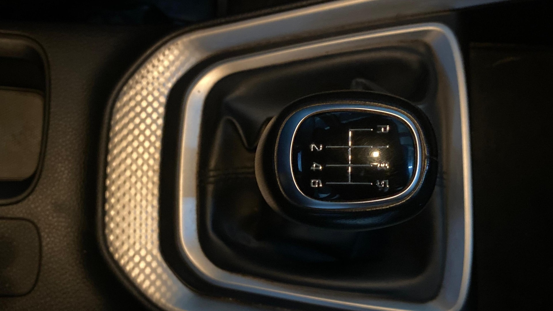 Used 2022 Kia Sonet Used 2022 Kia Sonet