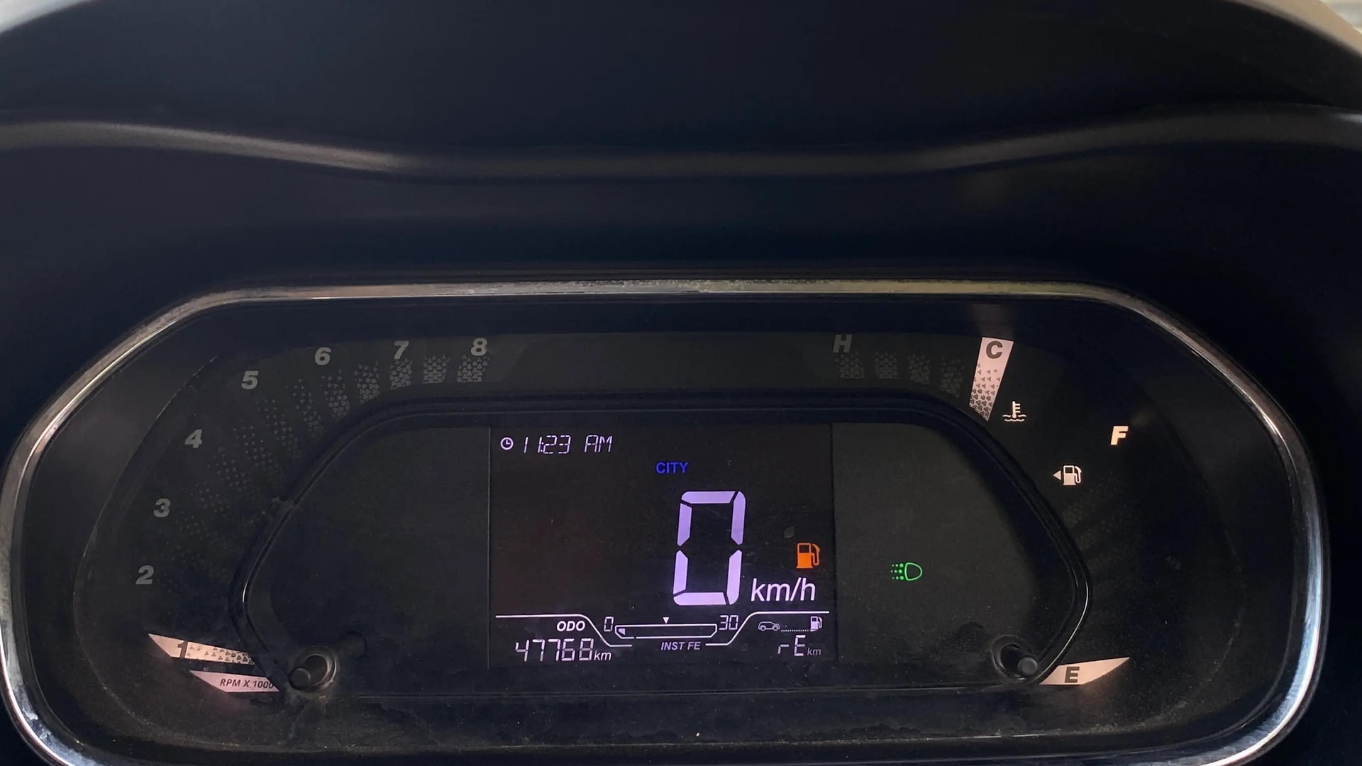 View 2021 Tata Nexon Revotron XZ Image 33 Used 2021 Tata Nexon Revotron XZ Image 33