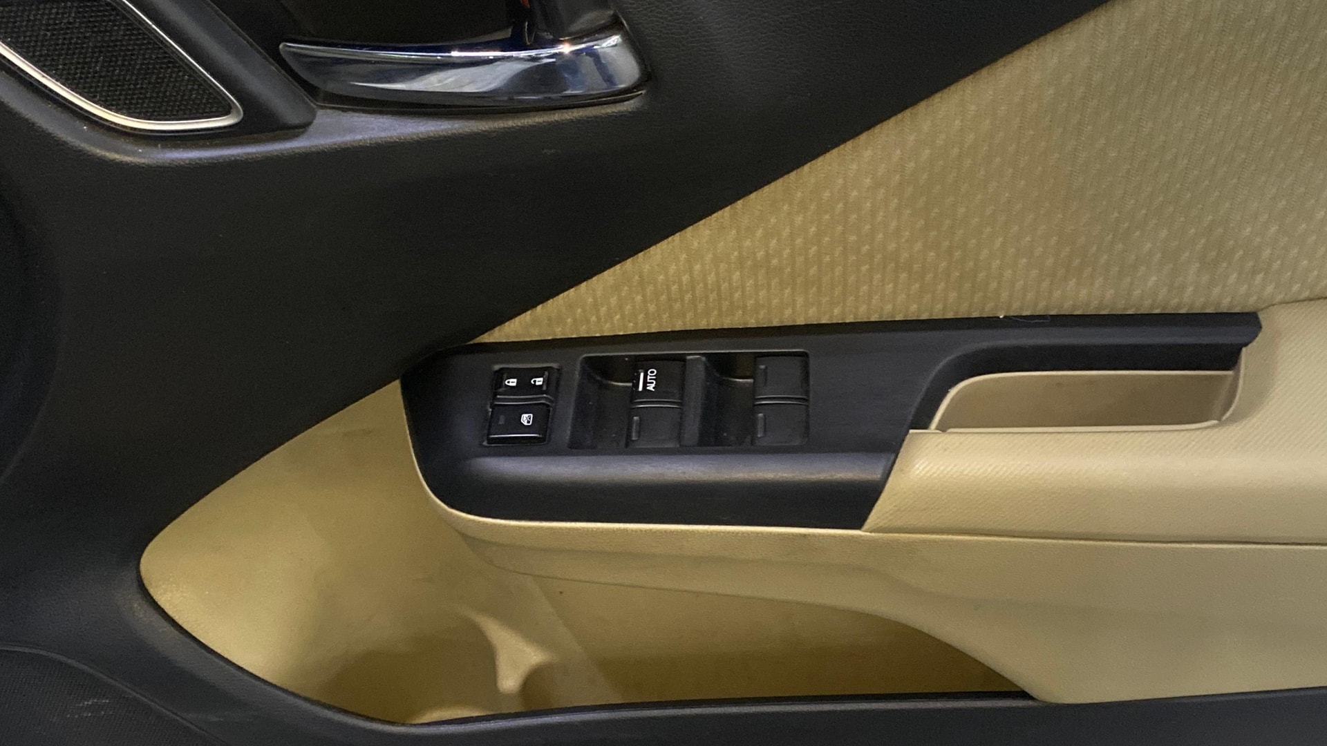 View 2019 Honda City ZX MT Diesel Anniversary Edition Image 38 Used 2019 Honda City ZX MT Diesel Anniversary Edition Image 38