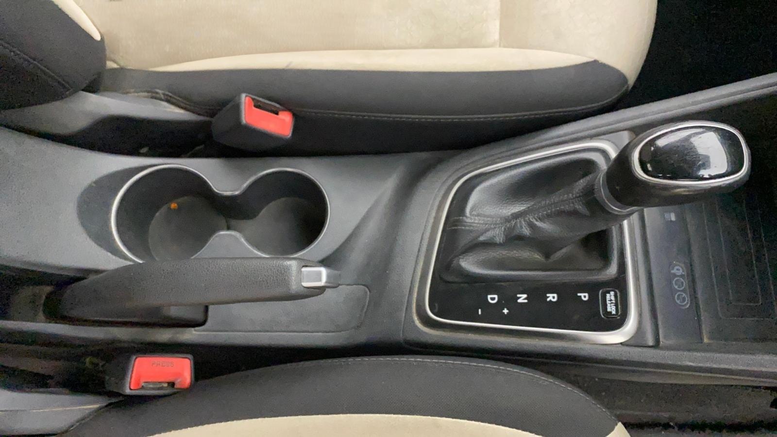 View 2019 Hyundai Verna 1.4 VTVT E Image 41 Used 2019 Hyundai Verna 1.4 VTVT E Image 41