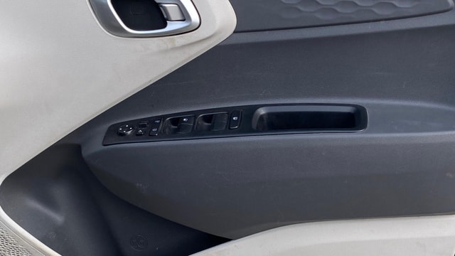 View Hyundai Aura Image 38 Used Hyundai Aura Image 38