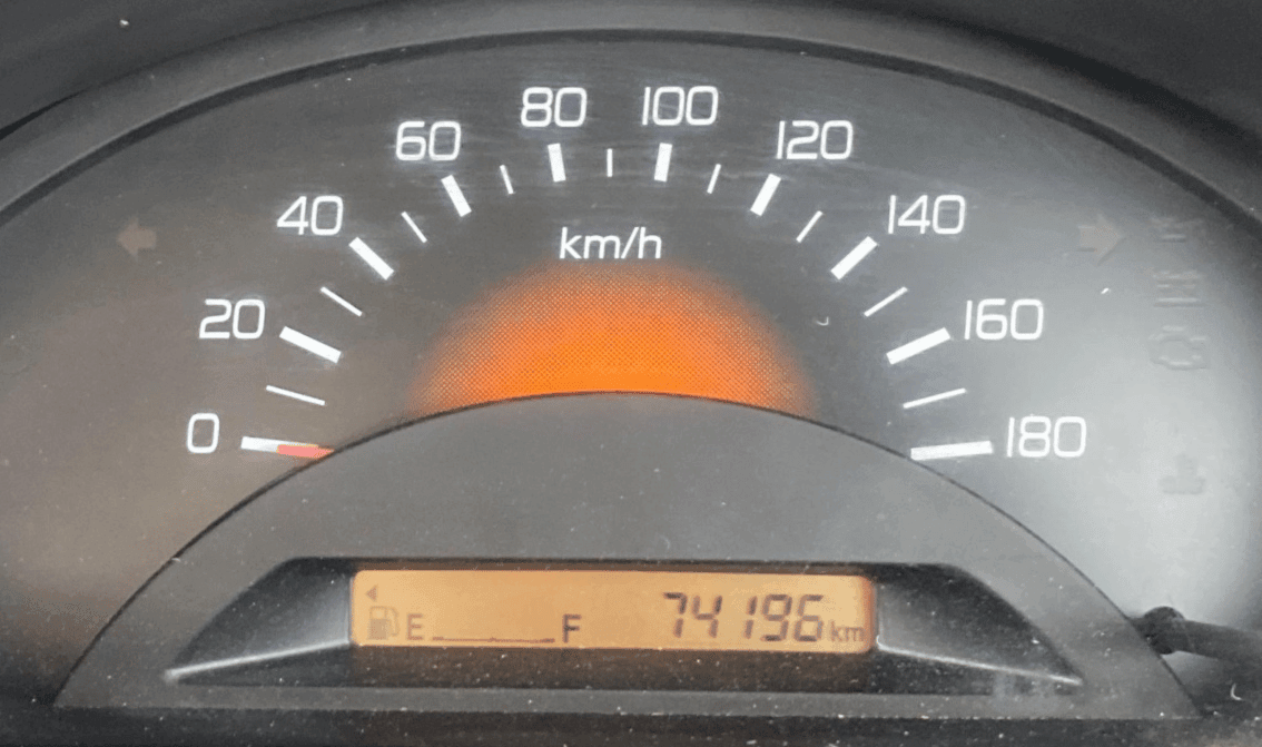 View 2017 Maruti Suzuki 1000 Base Variant Image 33 Used 2017 Maruti Suzuki 1000 Base Variant Image 33