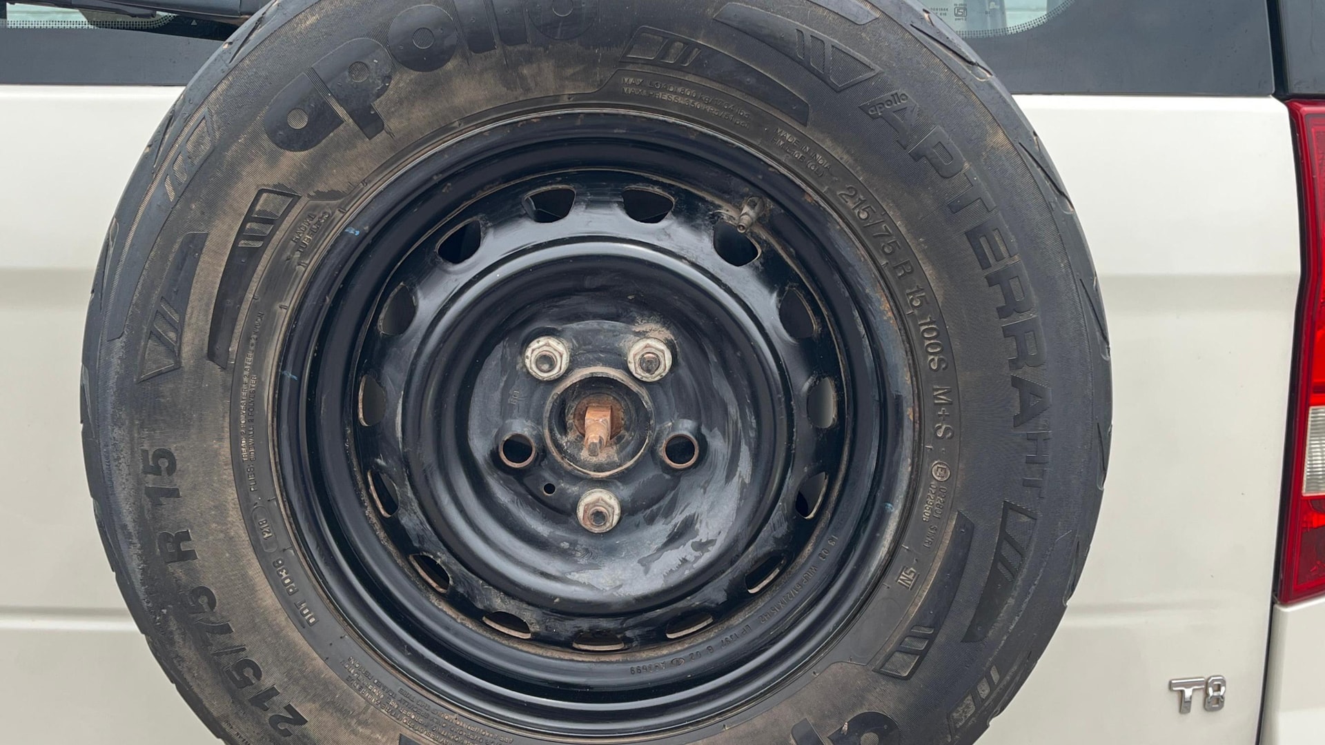 Used 2018 Mahindra TUV300 Used 2018 Mahindra TUV300