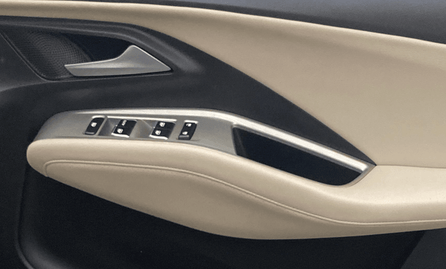 View MG Hector Image 35 Used MG Hector Image 35