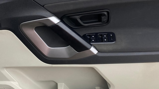 View Tata Safari Image 35 Used Tata Safari Image 35
