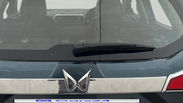 View Mahindra XUV300 Image 24 Used Mahindra XUV300 Image 24