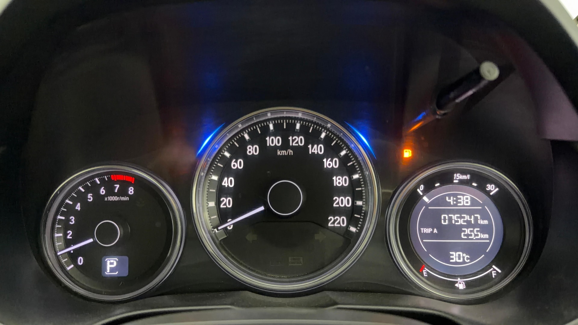 View 2017 Honda City ZX MT Diesel Anniversary Edition Image 36 Used 2017 Honda City ZX MT Diesel Anniversary Edition Image 36