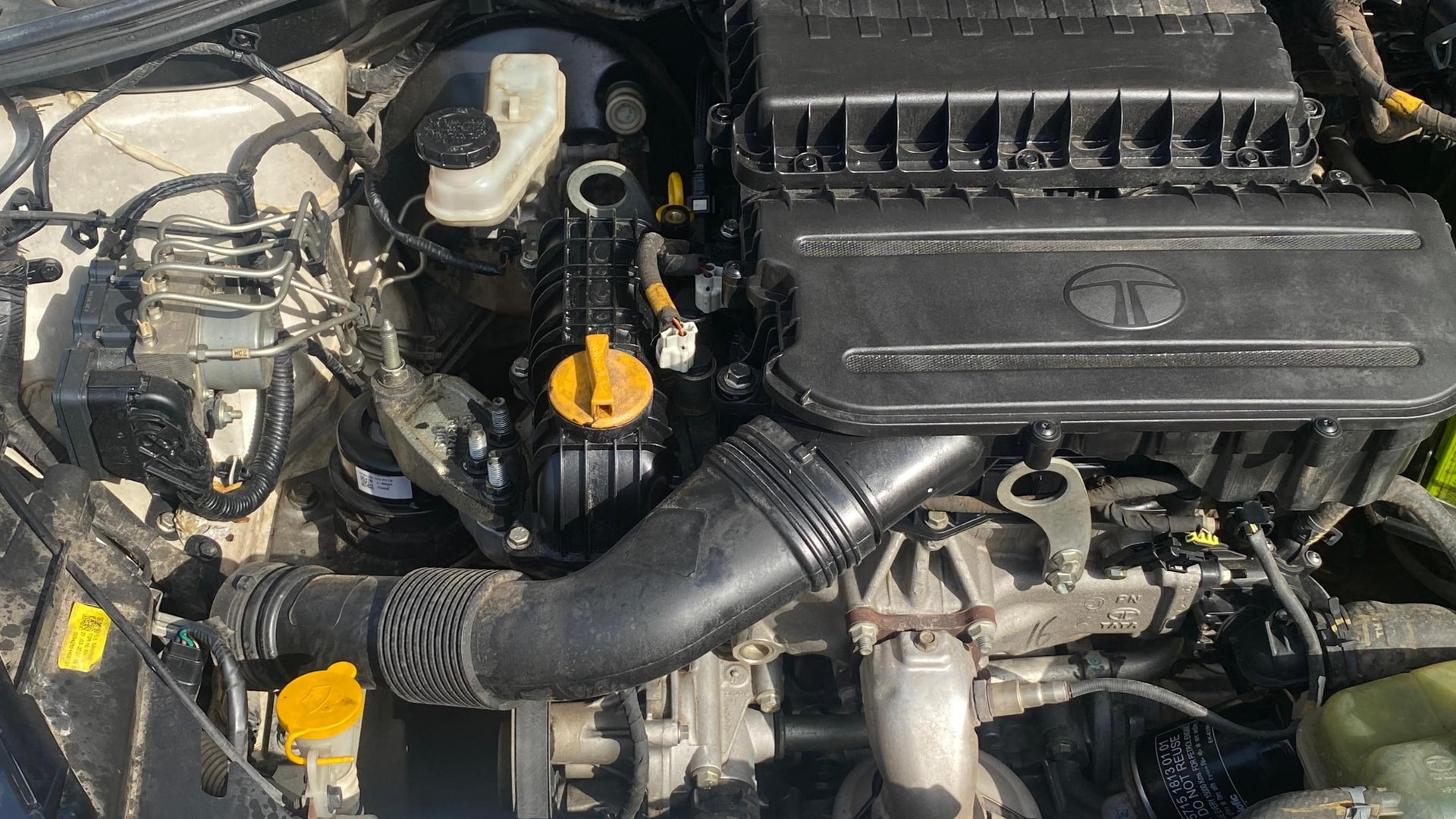View 2021 Tata Tigor XE Diesel Image 3 Used 2021 Tata Tigor XE Diesel Image 3