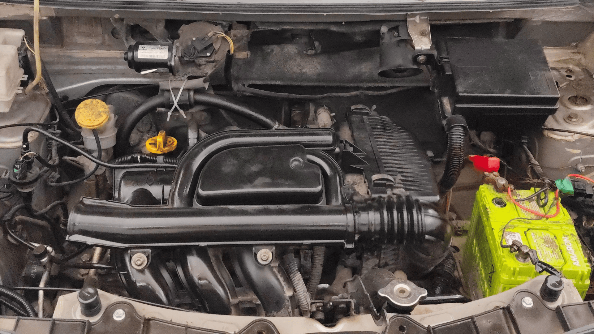 View 2016 Renault Kwid RXL Image 40 Used 2016 Renault Kwid RXL Image 40